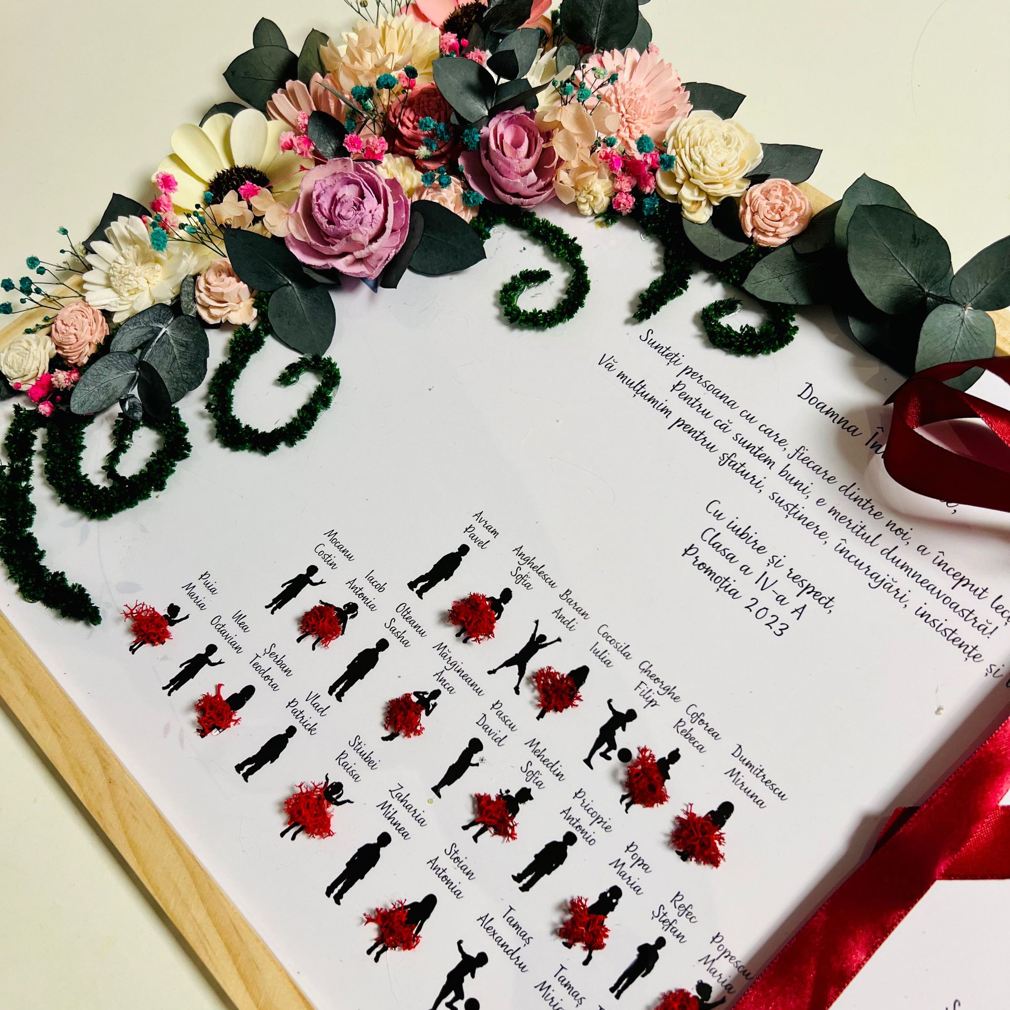 Tablou personalizat pentru doamna învățătoare cu flori stabilizate - imagine 2